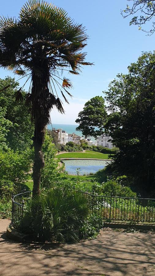 Beautiful Apartment 2 Mins To The Beach St Leonards-on-Sea Kültér fotó